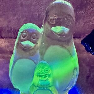 Viking Glass Penguin Family Vintage Glowing UV Reactive Manganese Figurine